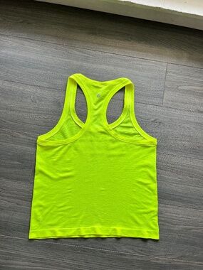 lululemon swiftly cropped tank size 6
